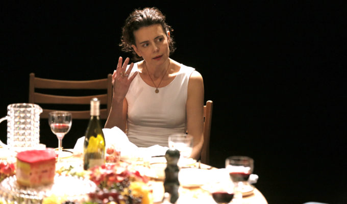 GIRLS AND BOYS (Melanie LERAY) 2019 (photo by Pascal Victor/ArtComPress)